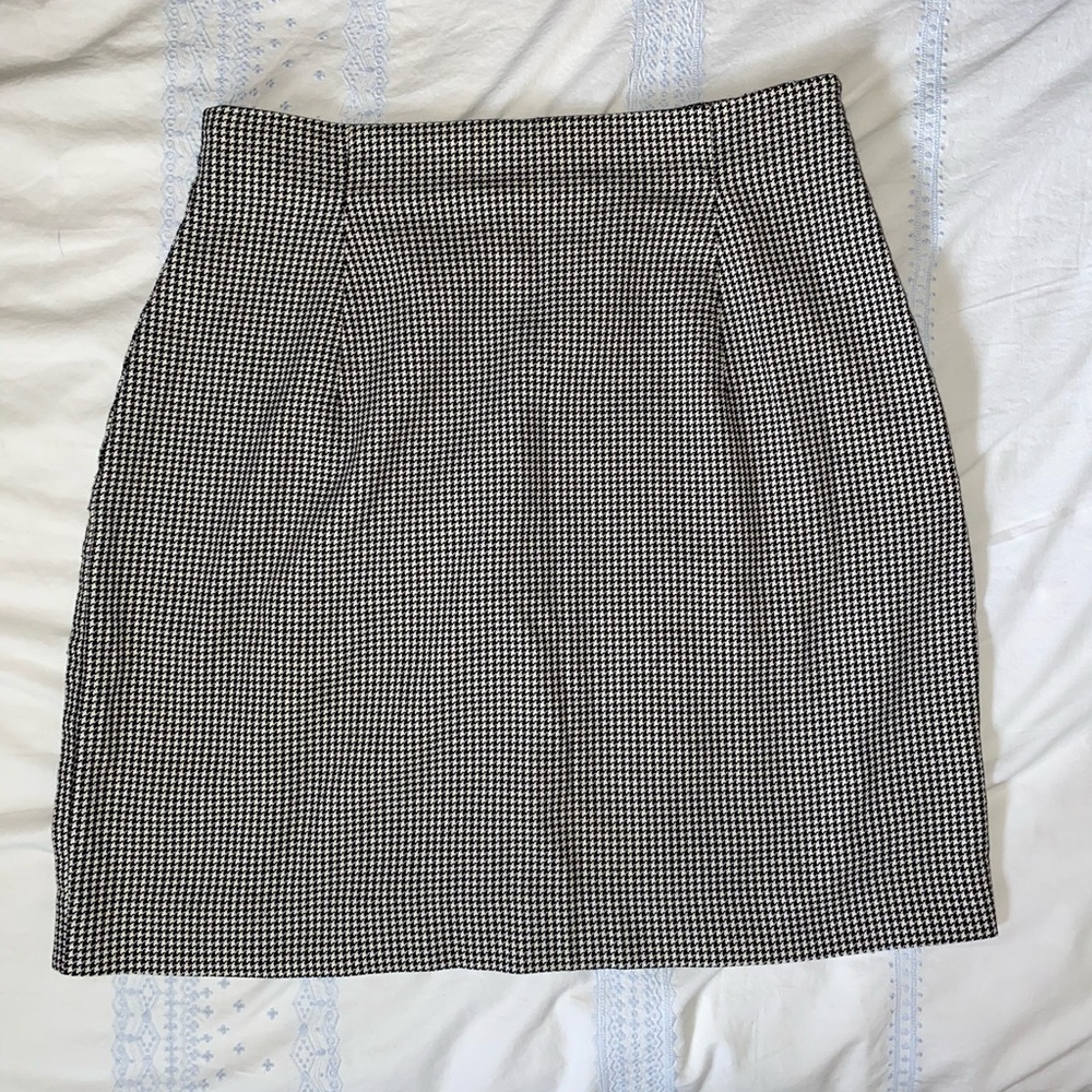 Houndstooth Skirt